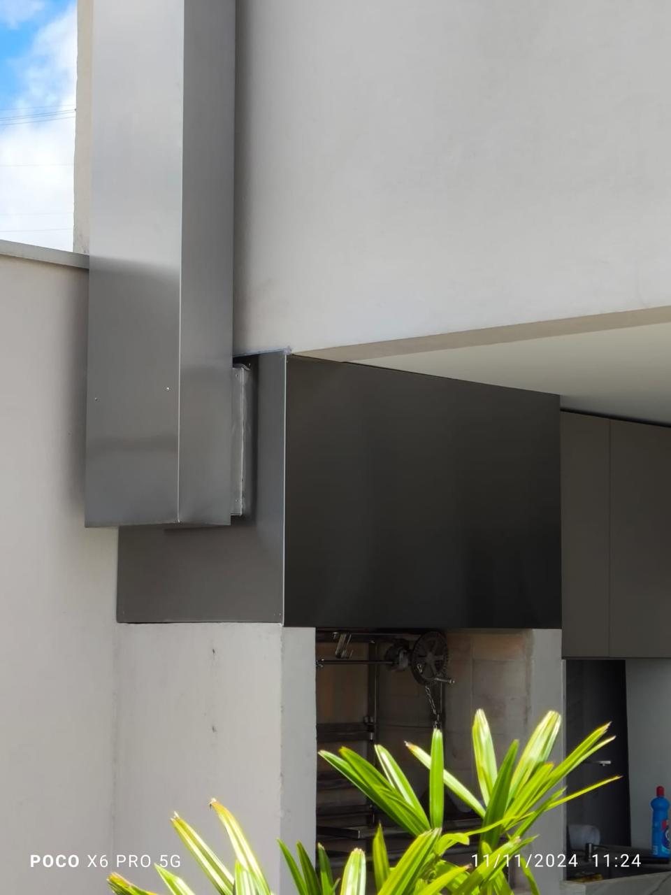 Coifa com duto externo — Coifas em aço inox pela Couto Inox